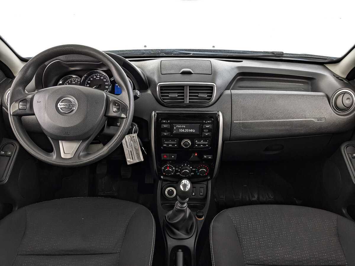 Купить Nissan Terrano с пробегом. Фото: #9