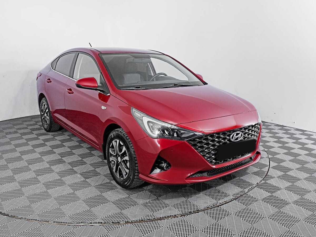 Купить Hyundai Solaris с пробегом. Фото: #2