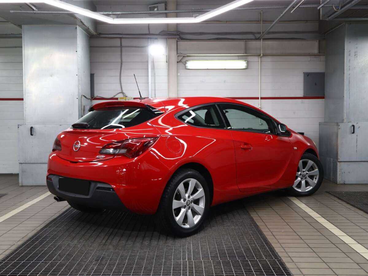 Купить Opel Astra с пробегом. Фото: #1