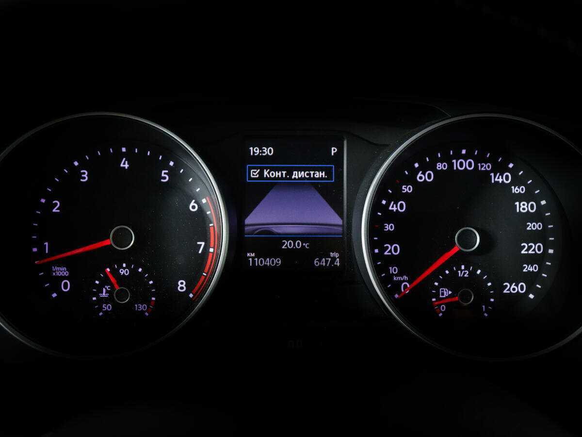 Купить Volkswagen Tiguan с пробегом. Фото: #10