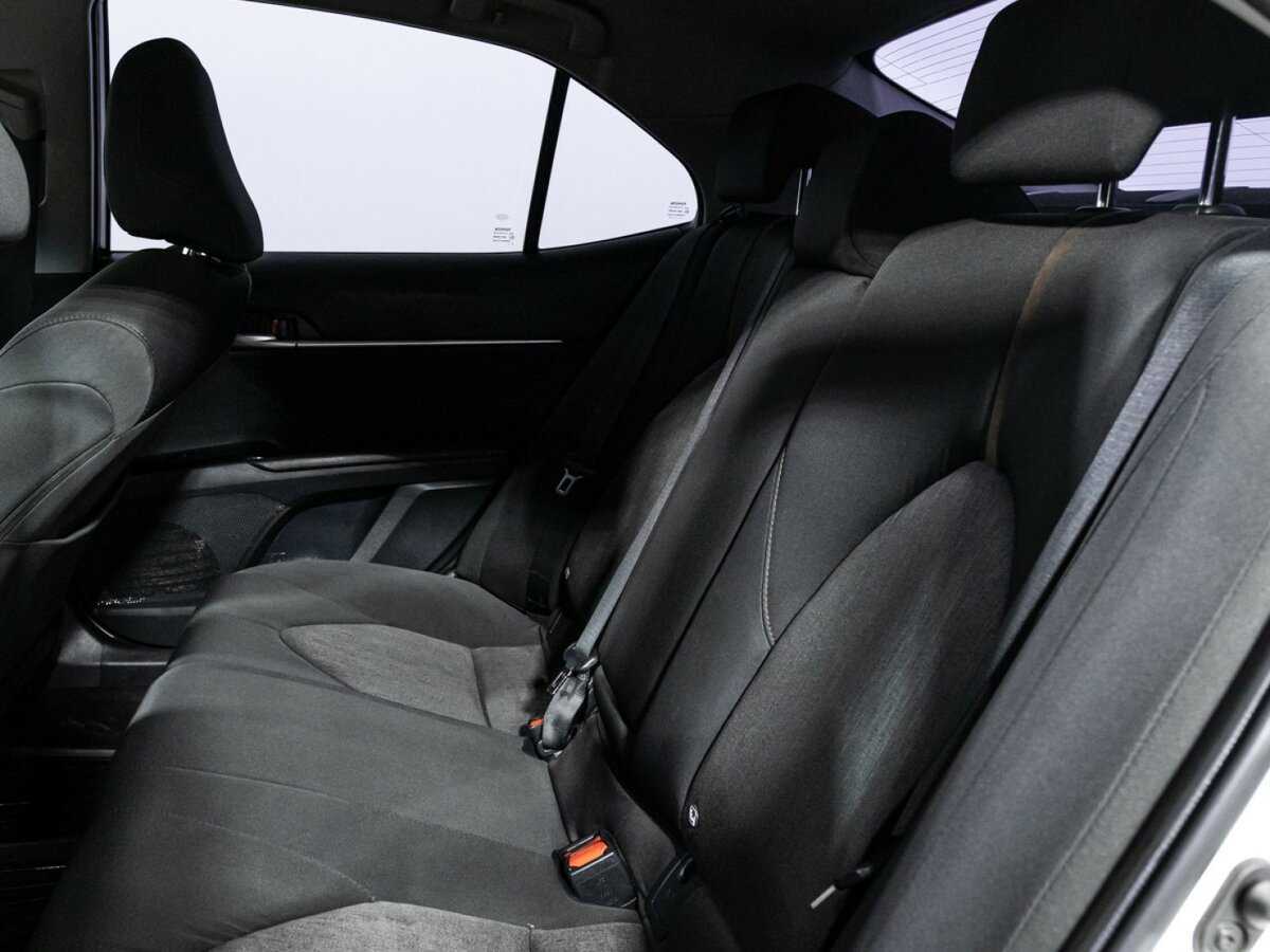 Купить Toyota Camry с пробегом. Фото: #7