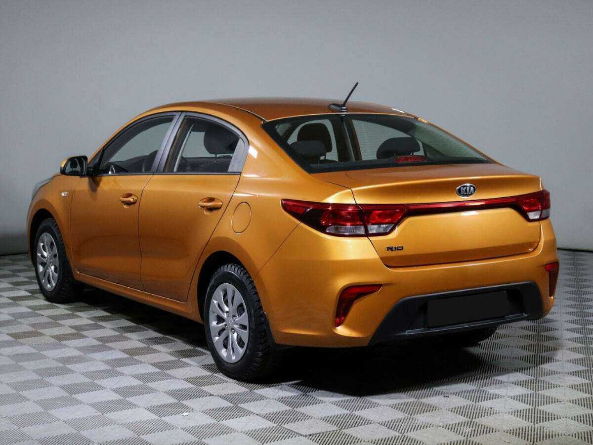 Купить Kia Rio с пробегом. Фото: #5