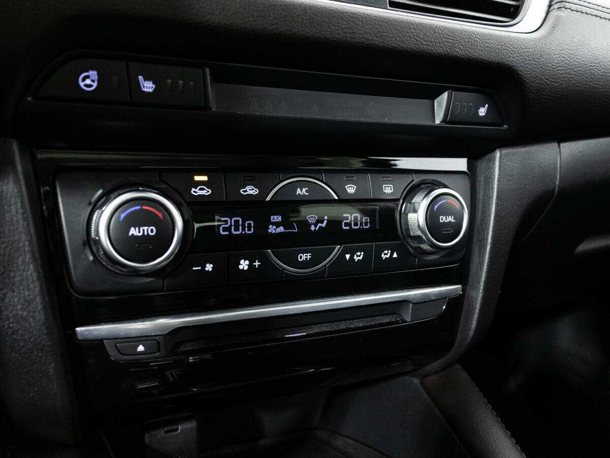 Купить Mazda 6 с пробегом. Фото: #15