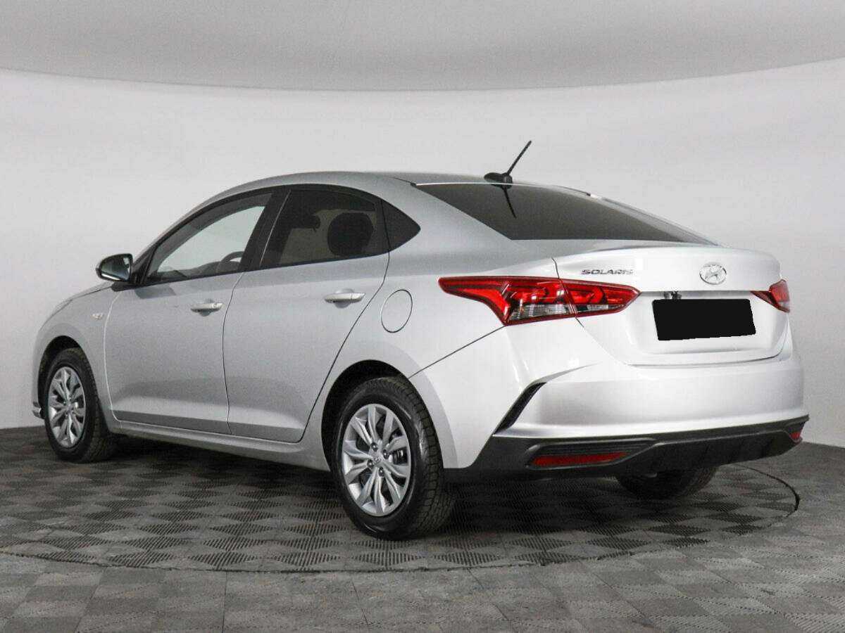 Купить Hyundai Solaris с пробегом. Фото: #5