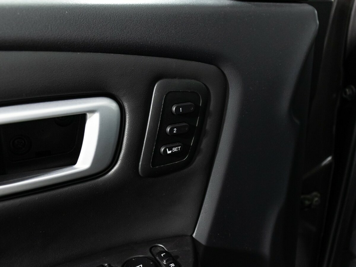 Купить Honda Pilot с пробегом. Фото: #14