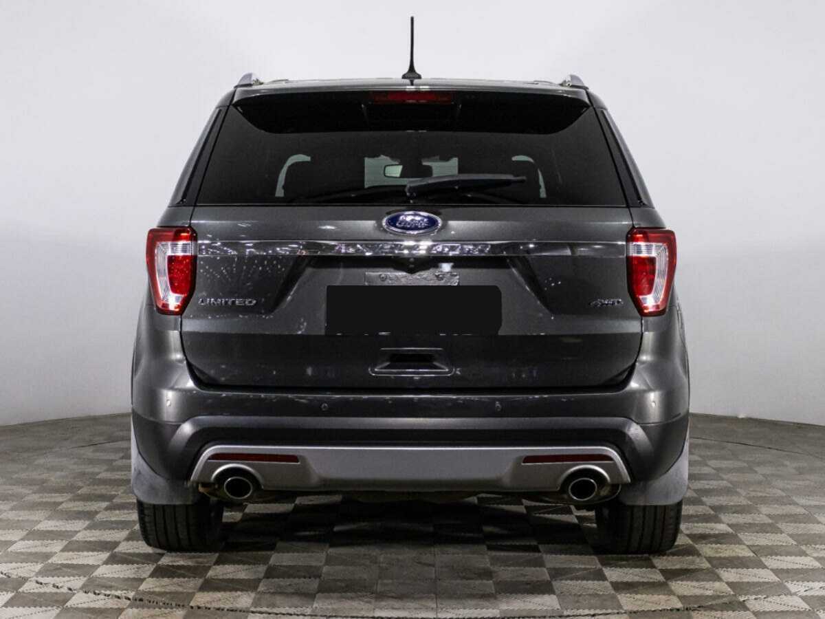 Купить Ford Explorer с пробегом. Фото: #5