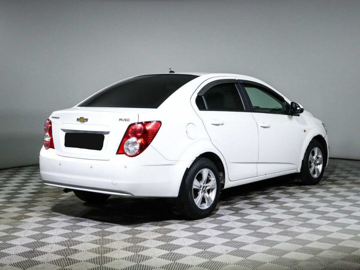 Купить Chevrolet Aveo с пробегом. Фото: #3