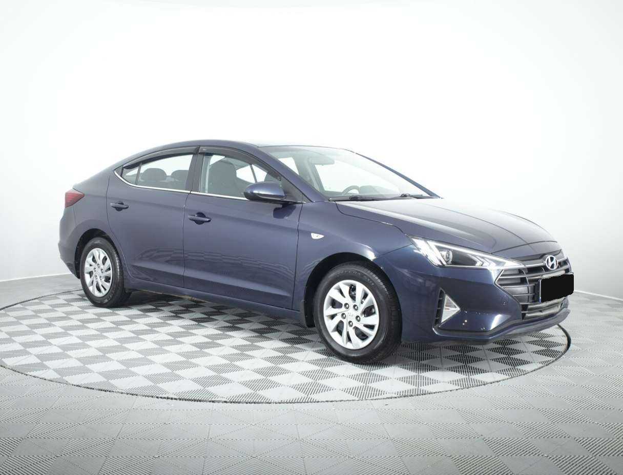 Купить Hyundai Elantra с пробегом. Фото: #2