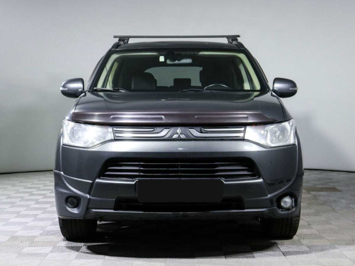 Купить Mitsubishi Outlander с пробегом. Фото: #1
