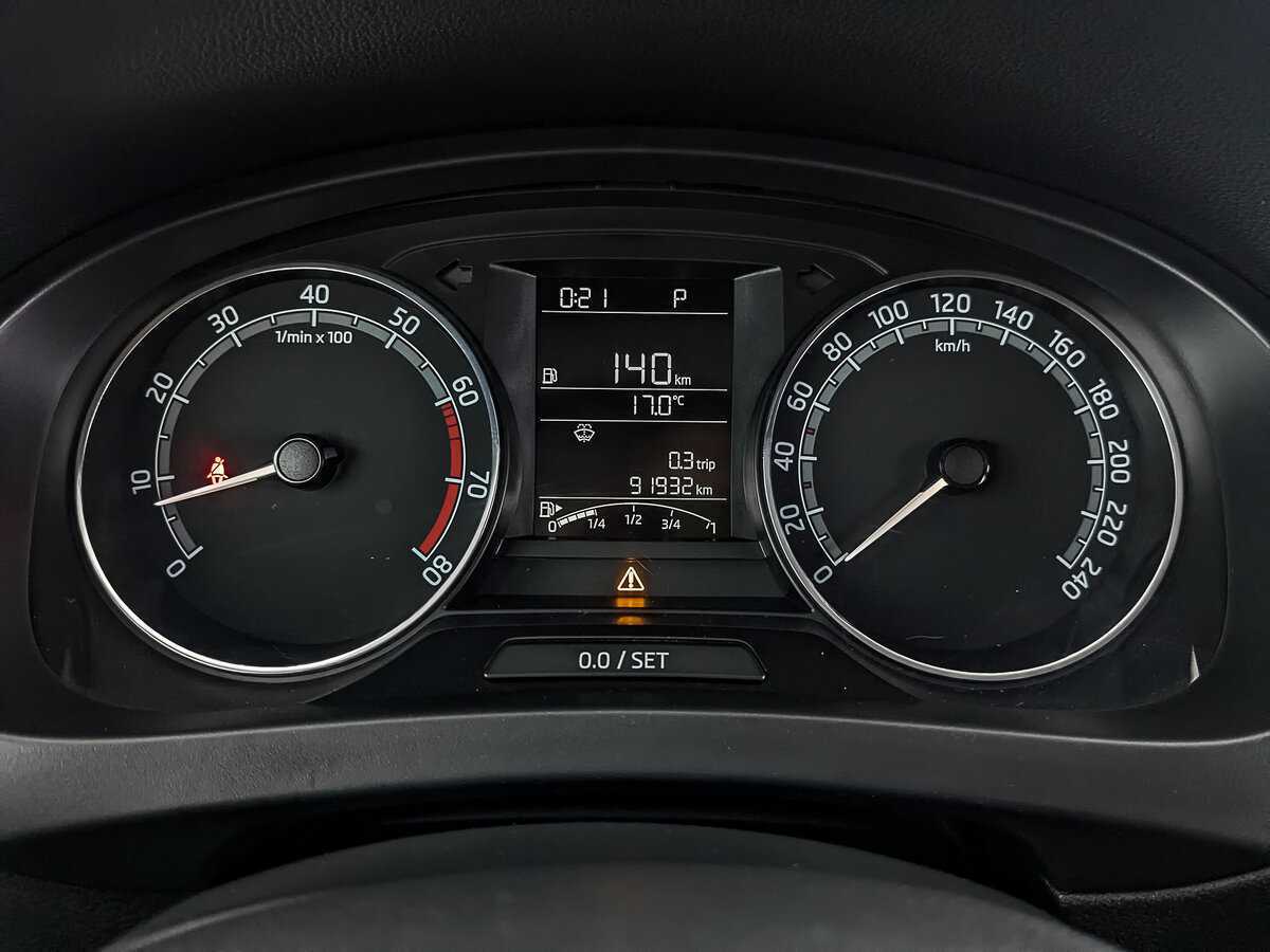 Купить Skoda Rapid с пробегом. Фото: #13