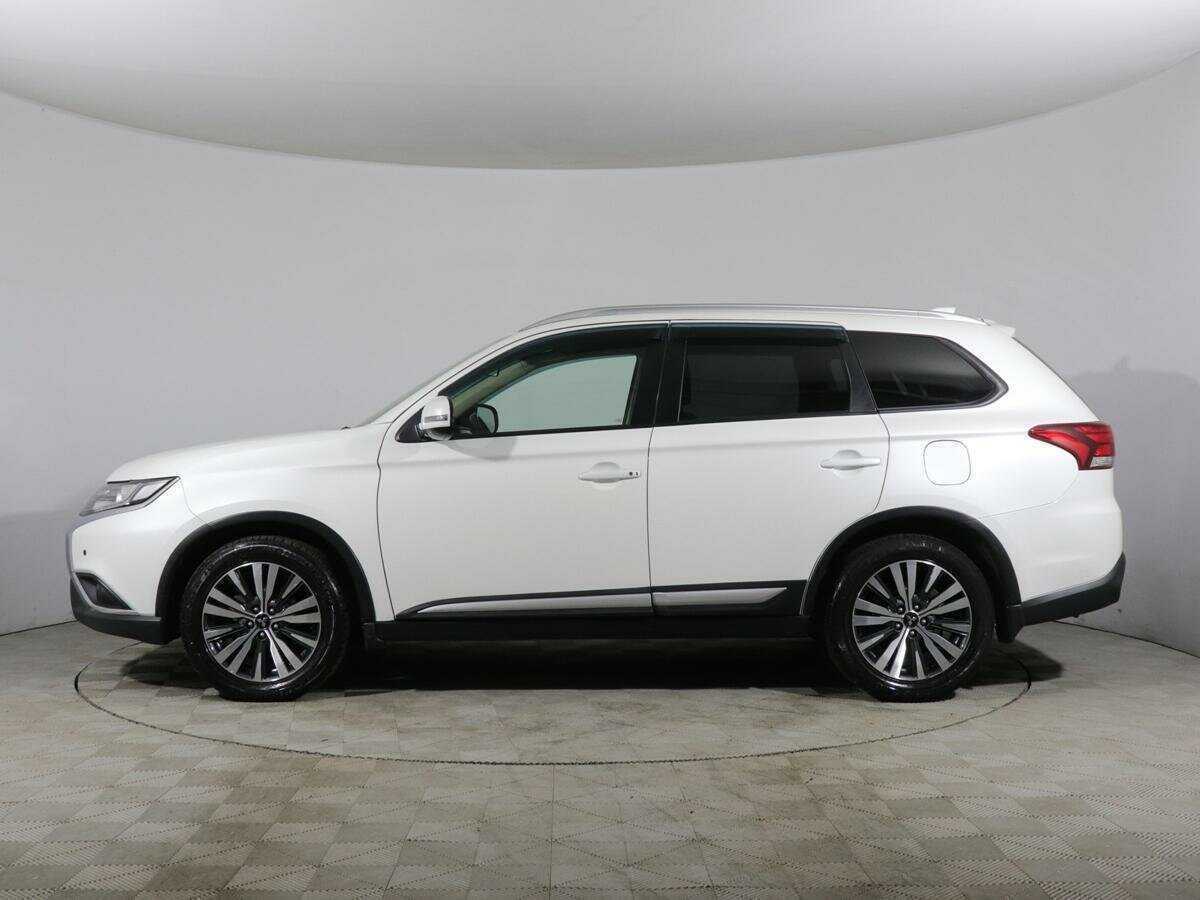Купить Mitsubishi Outlander с пробегом. Фото: #7