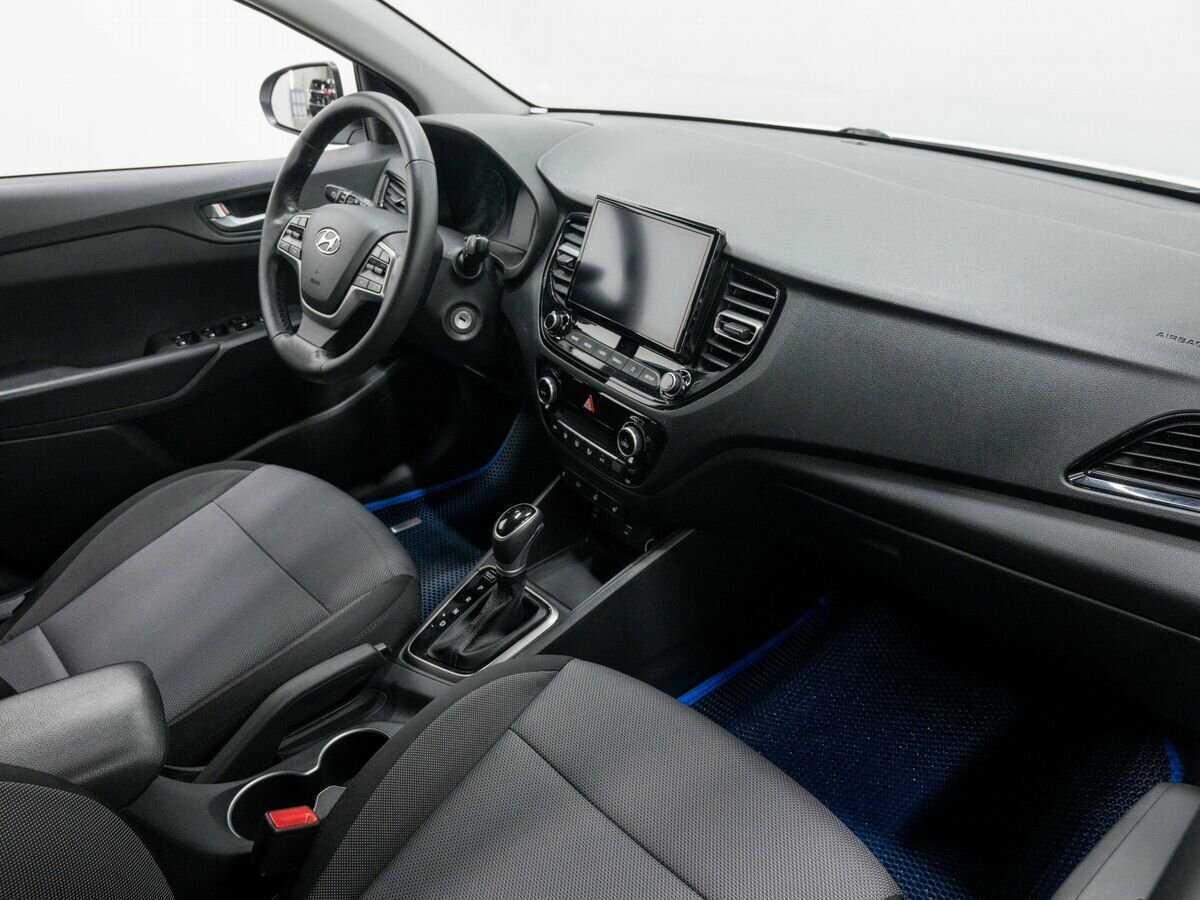 Купить Hyundai Solaris с пробегом. Фото: #8