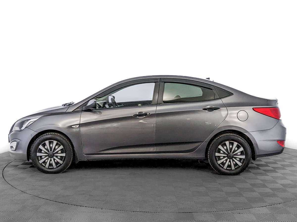 Купить Hyundai Solaris с пробегом. Фото: #7