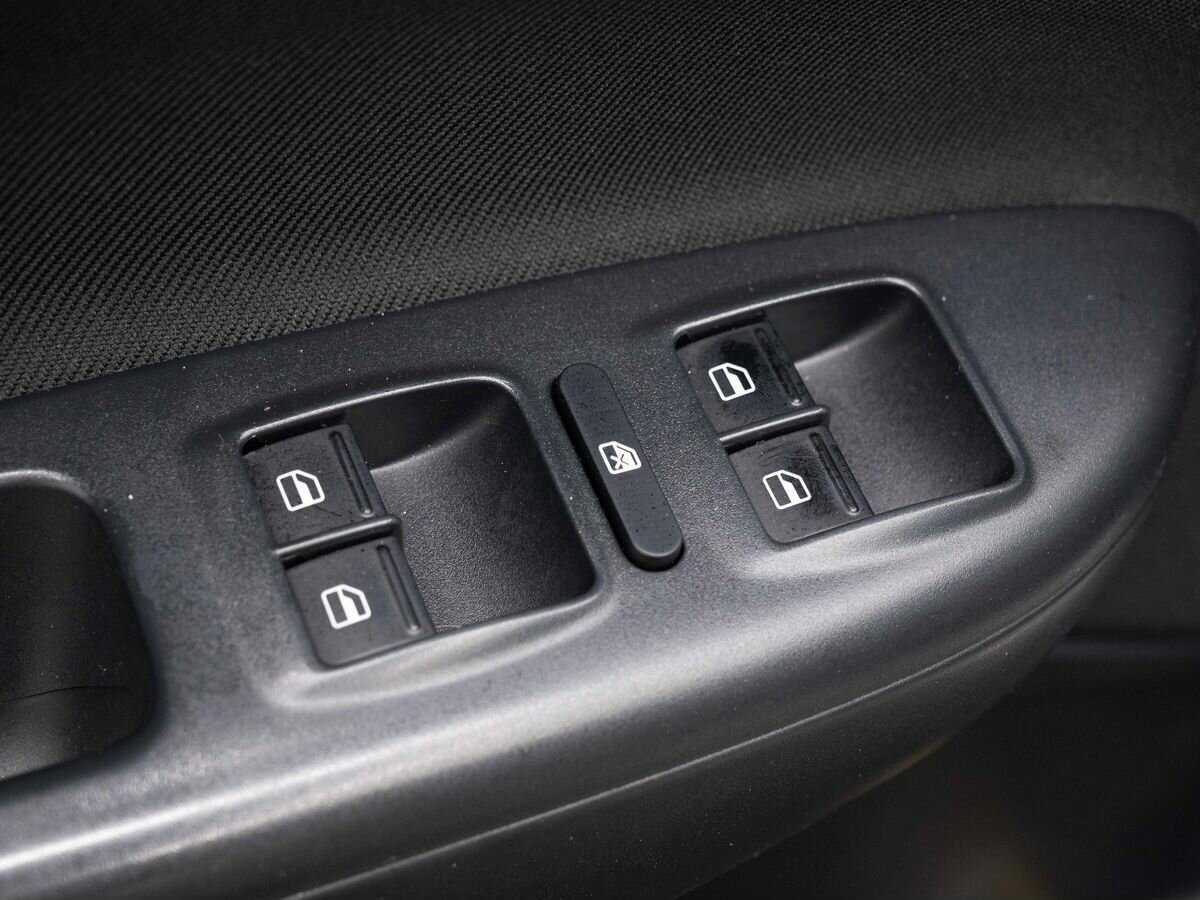 Купить Skoda Octavia с пробегом. Фото: #14