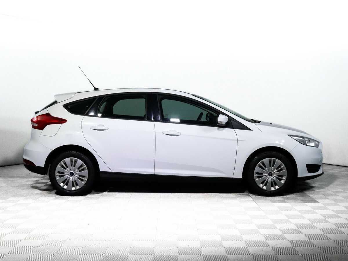 Купить Ford Focus с пробегом. Фото: #3