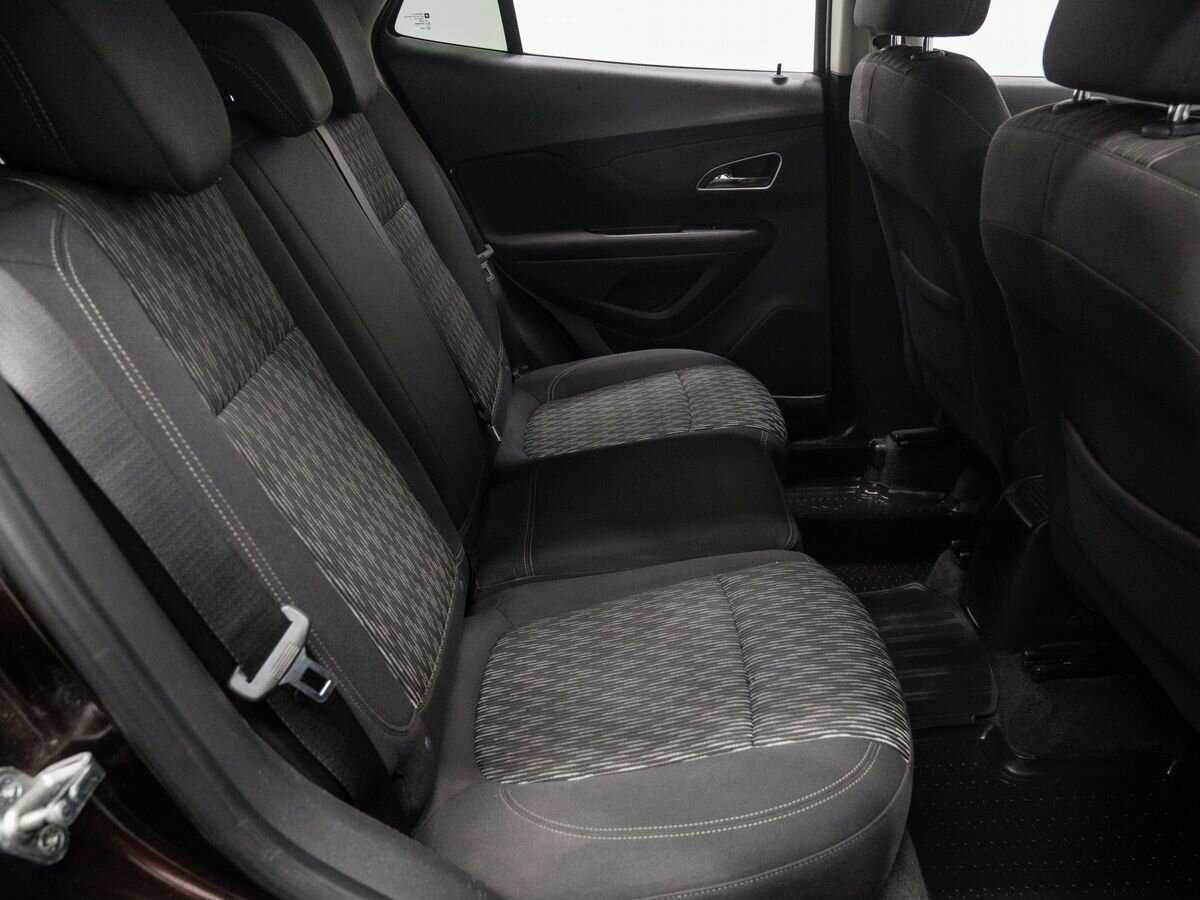 Купить Opel Mokka с пробегом. Фото: #9