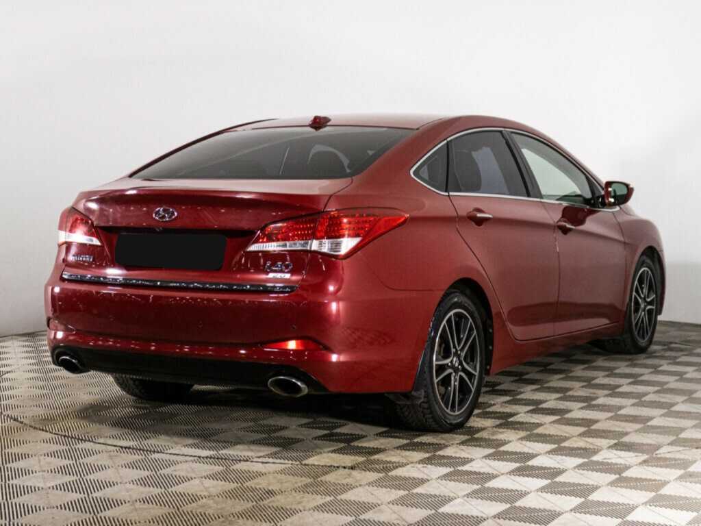Купить Hyundai i40 с пробегом. Фото: #4