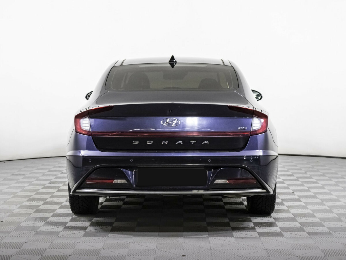 Купить Hyundai Sonata с пробегом. Фото: #4