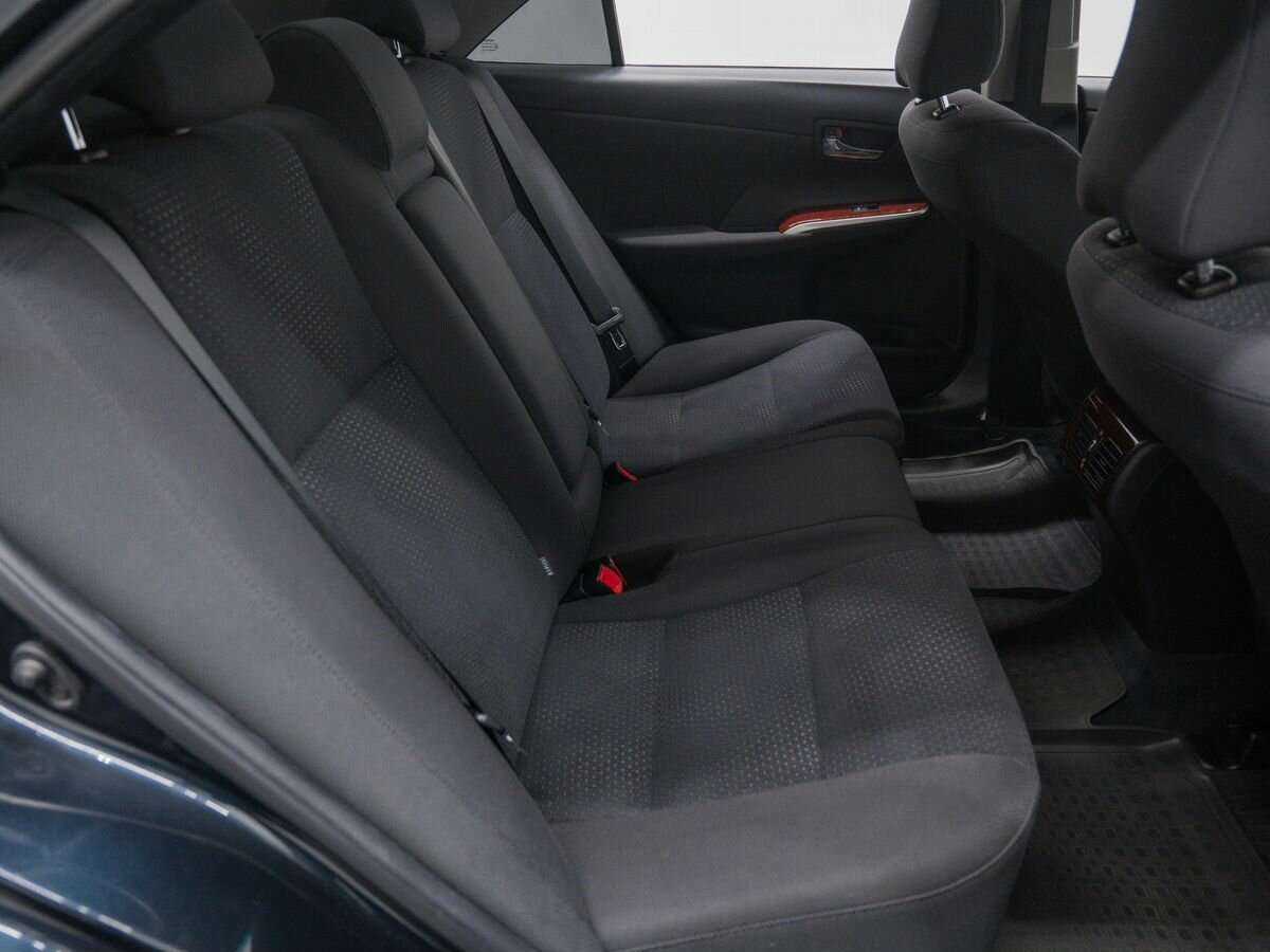 Купить Toyota Camry с пробегом. Фото: #12