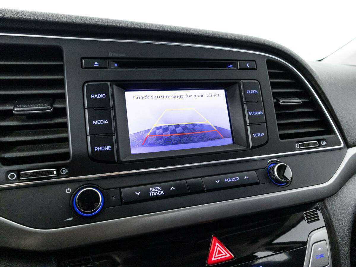 Купить Hyundai Elantra с пробегом. Фото: #13