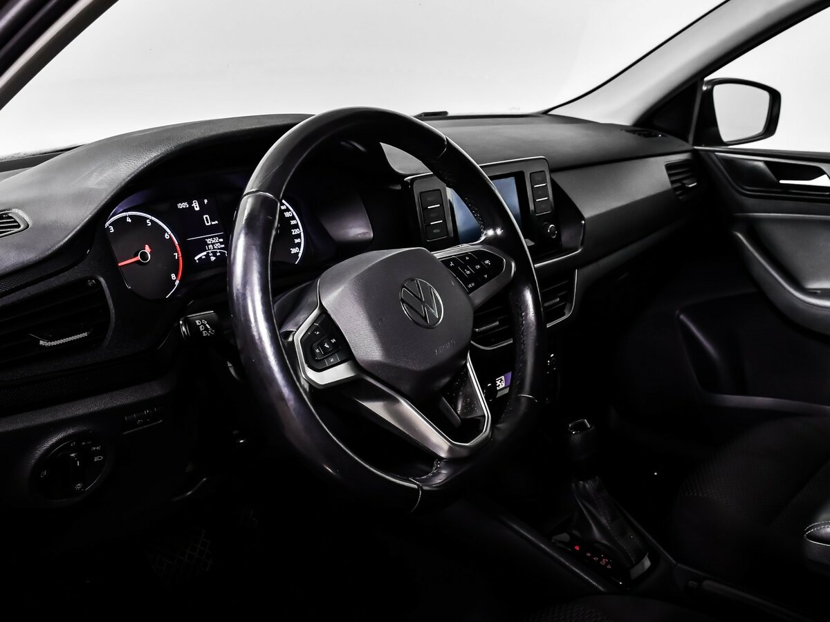 Купить Volkswagen Polo с пробегом. Фото: #10