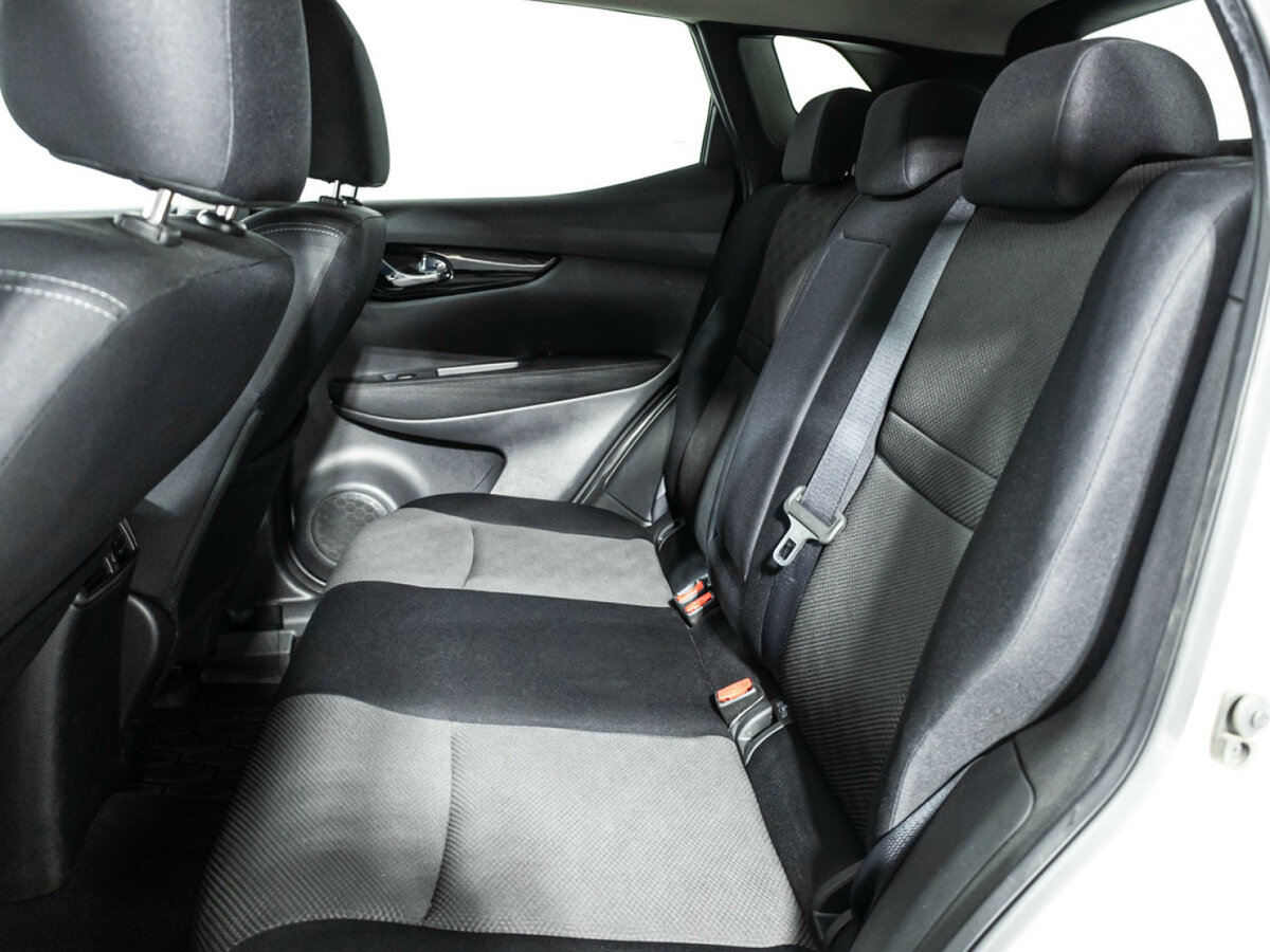 Купить Nissan Qashqai с пробегом. Фото: #9