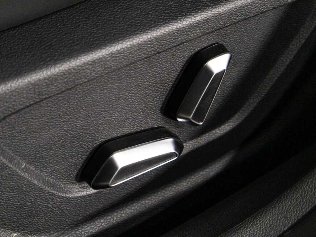 Купить Geely Coolray с пробегом. Фото: #20