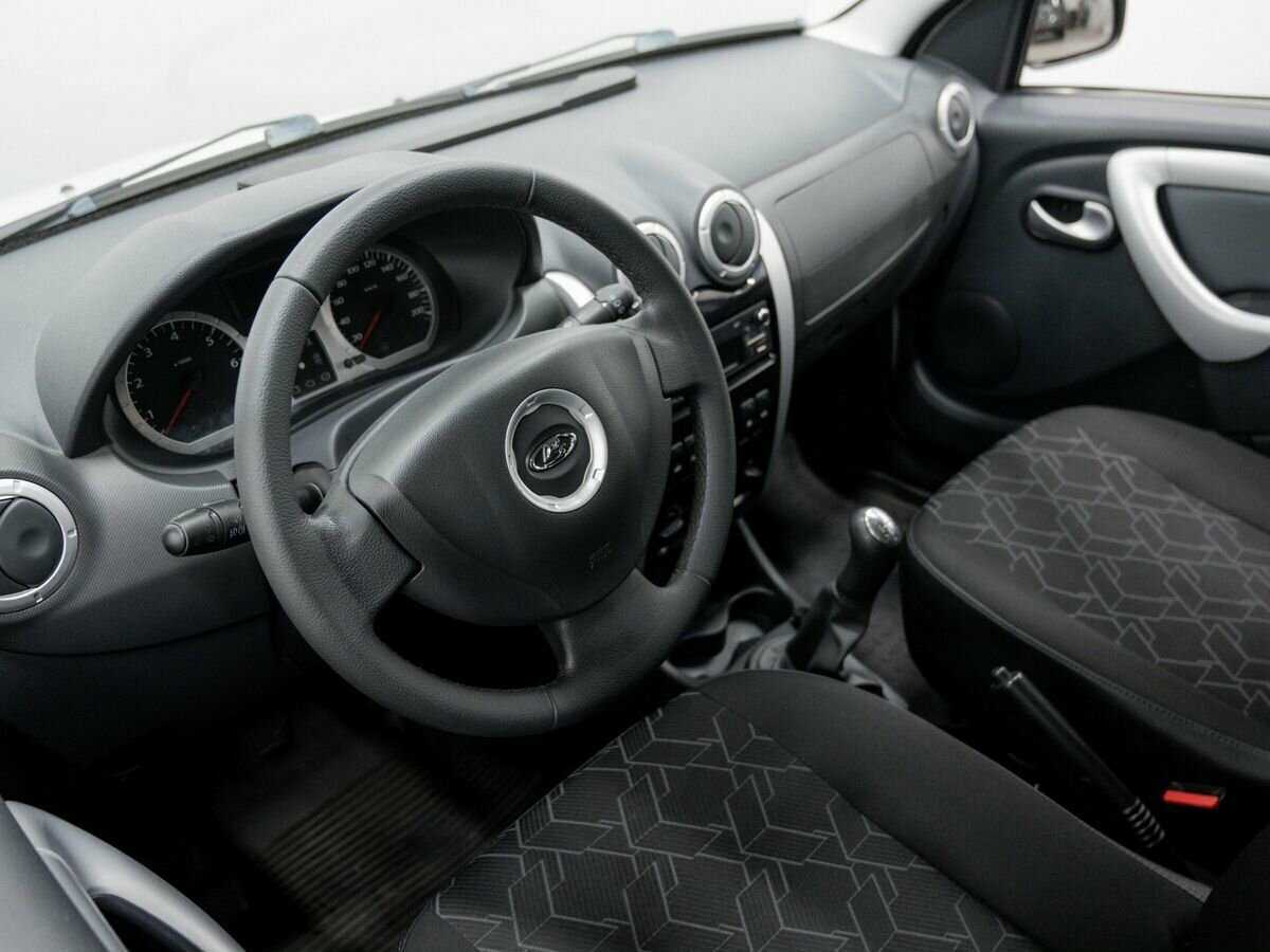 Купить Lada (ВАЗ) Largus с пробегом. Фото: #13