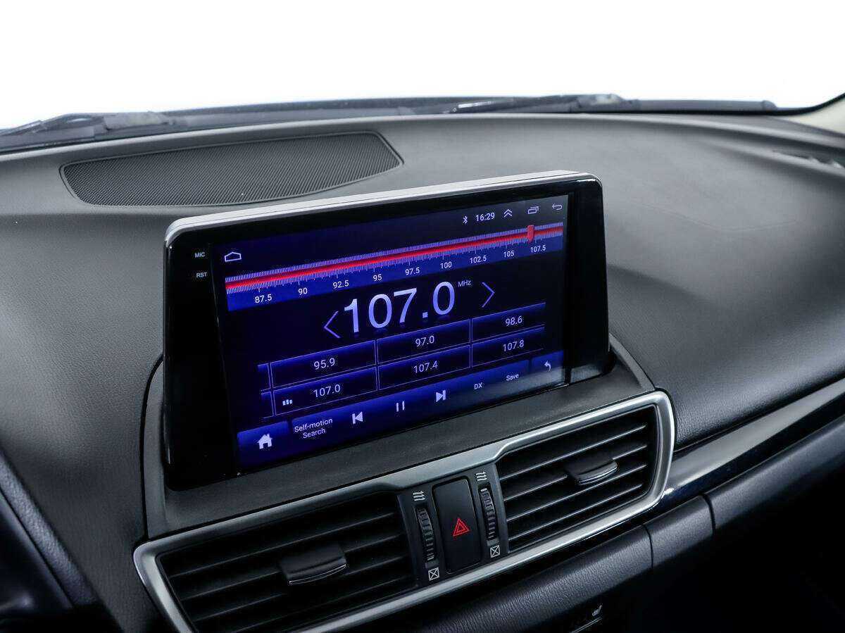 Купить Mazda 3 с пробегом. Фото: #13