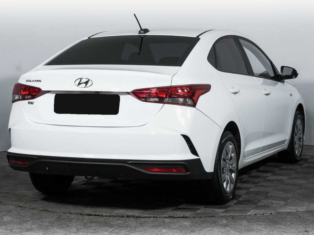 Купить Hyundai Solaris с пробегом. Фото: #4