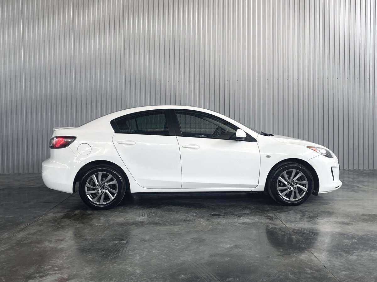 Купить Mazda 3 с пробегом. Фото: #3