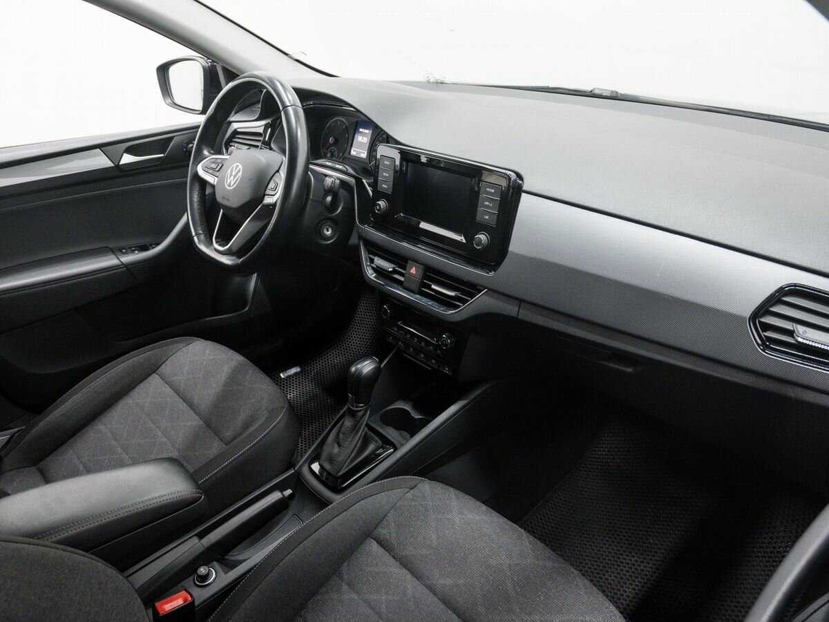 Купить Volkswagen Polo с пробегом. Фото: #7