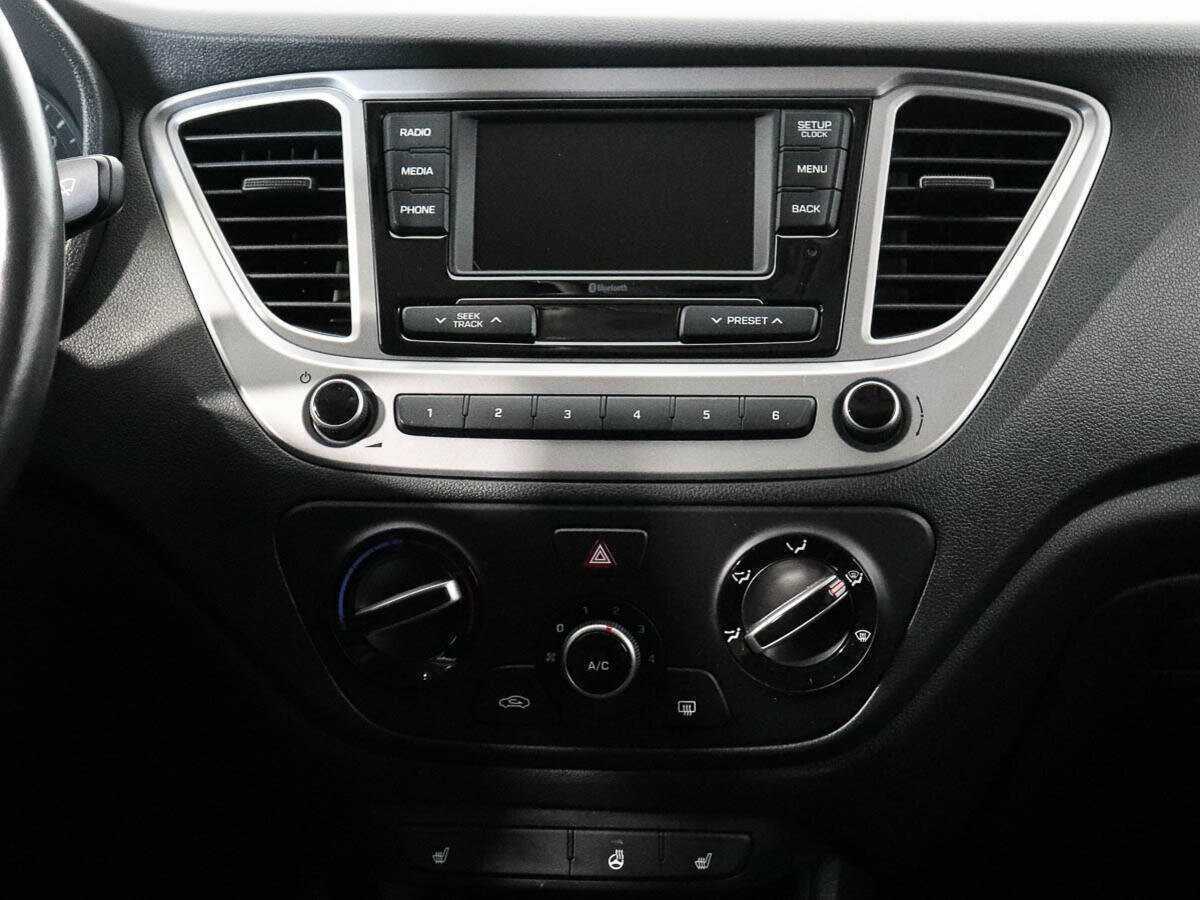 Купить Hyundai Solaris с пробегом. Фото: #13