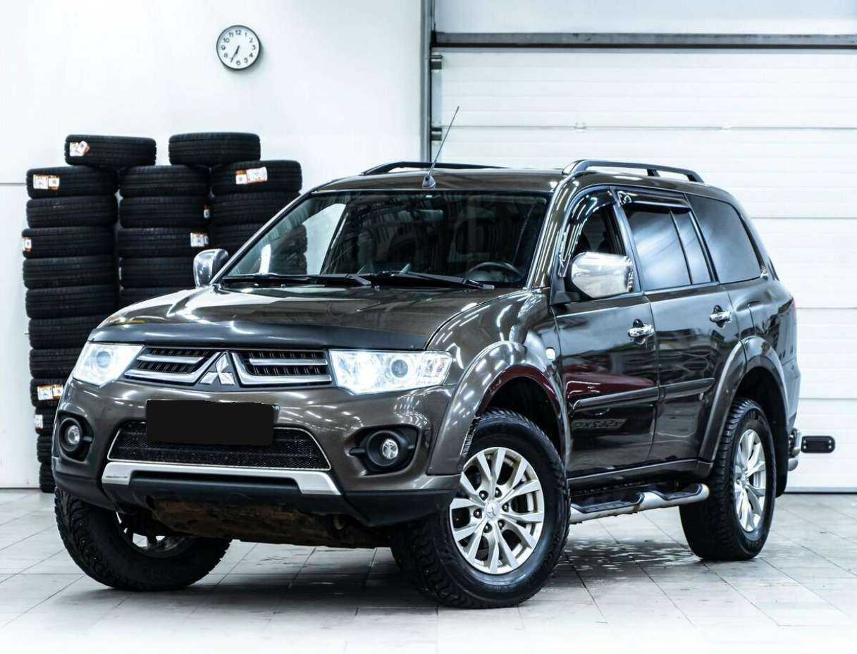 Купить Mitsubishi Pajero Sport с пробегом. Фото: #0