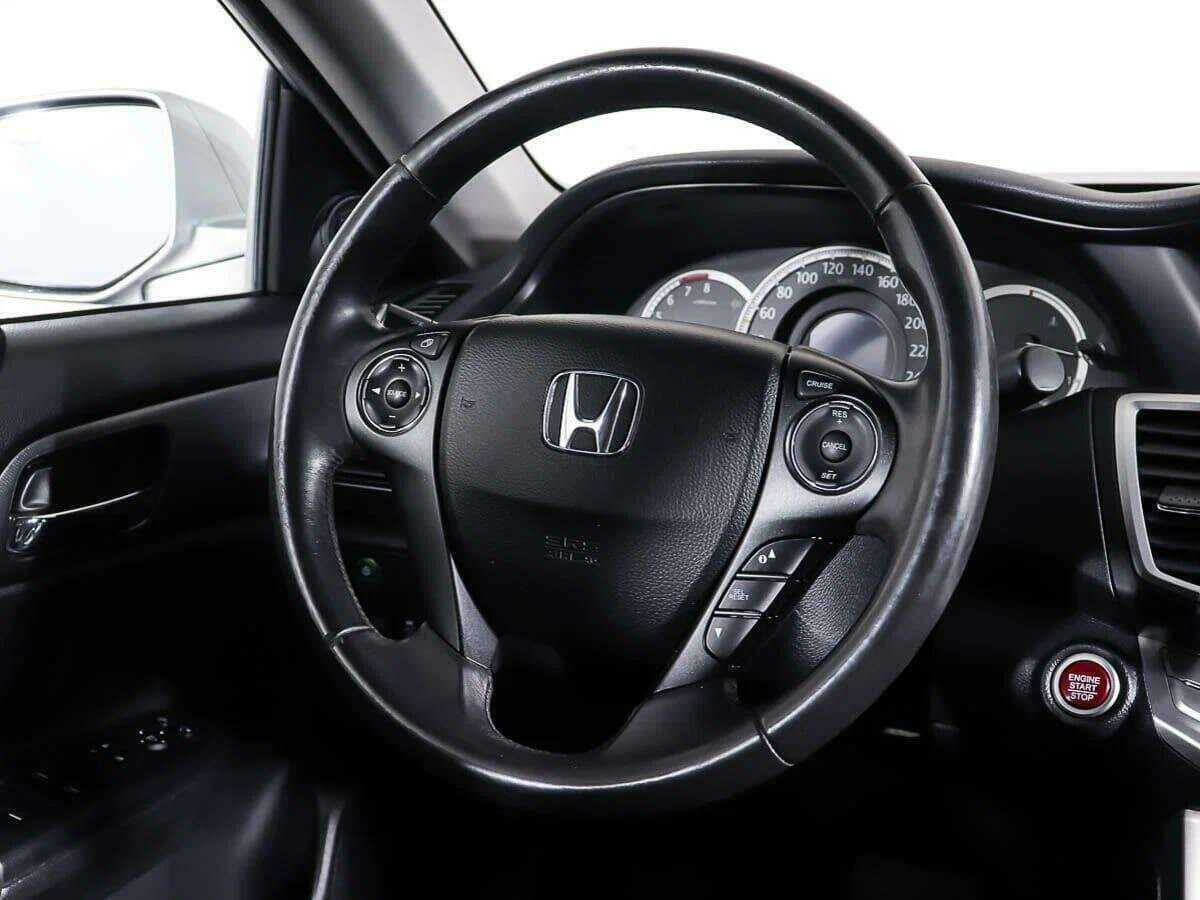 Купить Honda Accord с пробегом. Фото: #9