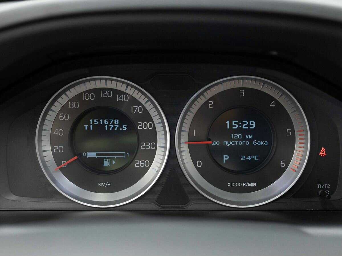 Купить Volvo XC60 с пробегом. Фото: #14