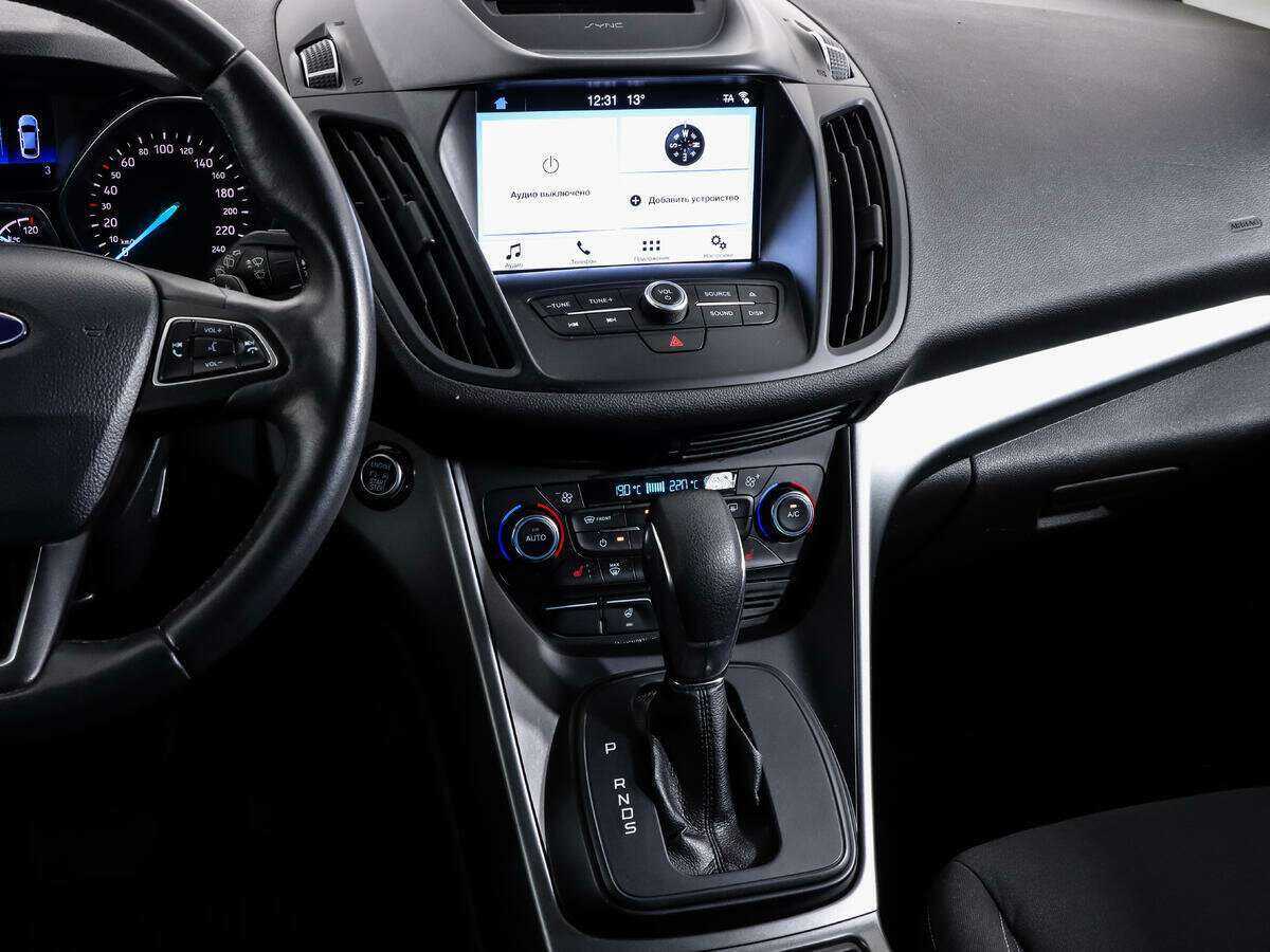 Купить Ford Kuga с пробегом. Фото: #9