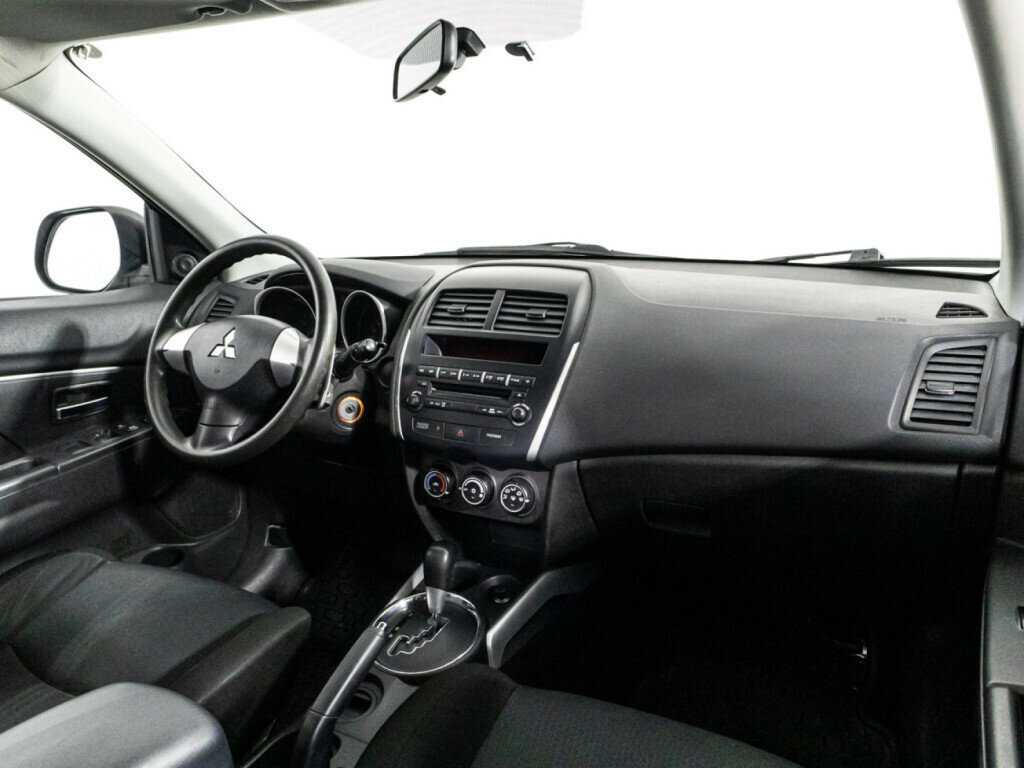 Купить Mitsubishi ASX с пробегом. Фото: #8
