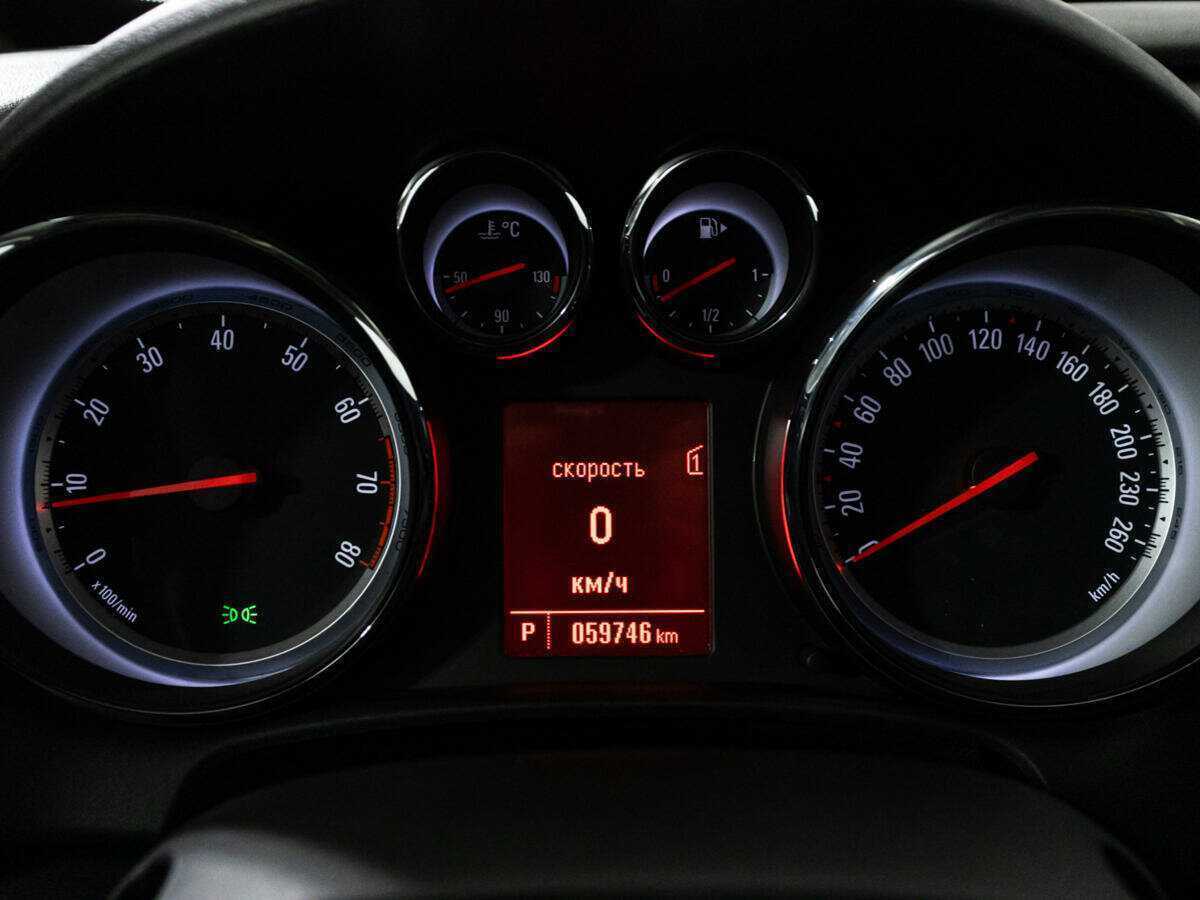 Купить Opel Astra с пробегом. Фото: #11