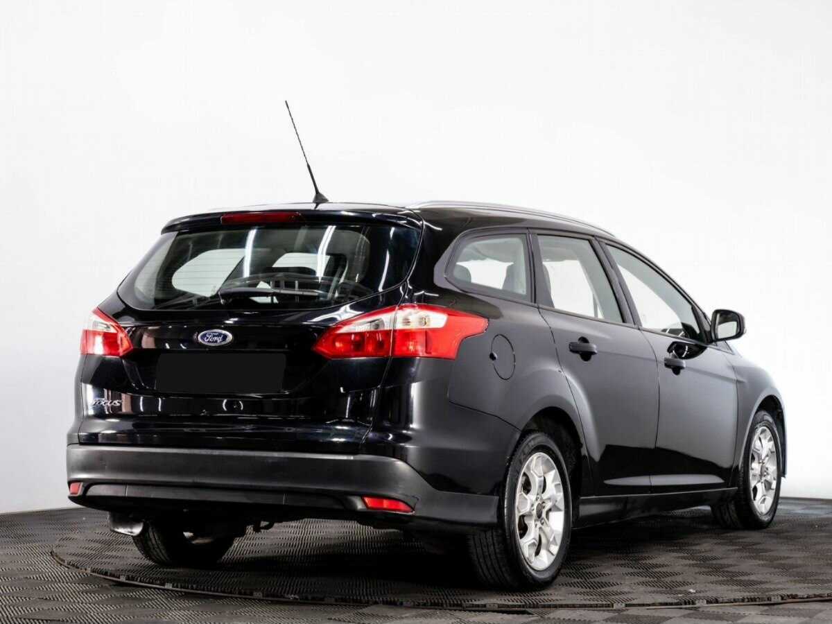 Купить Ford Focus с пробегом. Фото: #3