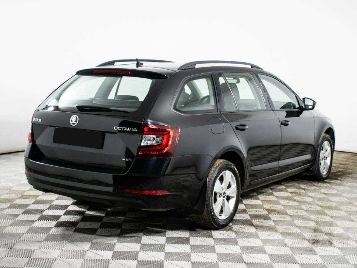 Купить Skoda Octavia с пробегом. Фото: #4