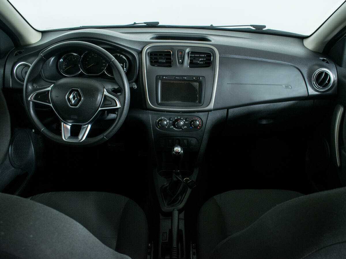 Купить Renault Logan с пробегом. Фото: #11