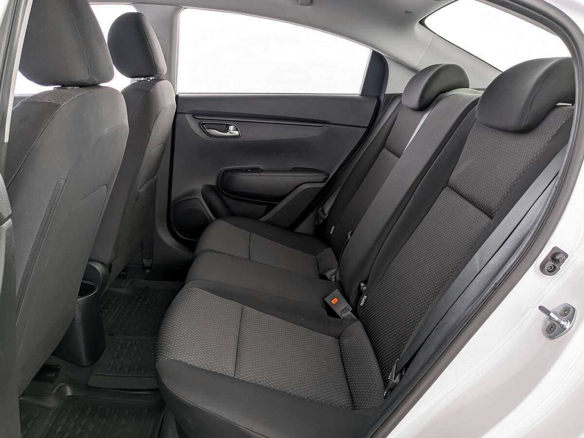 Купить Kia Rio с пробегом. Фото: #9