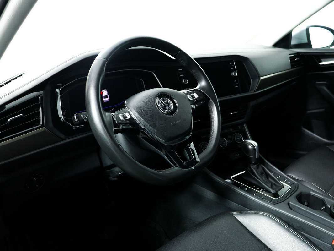 Купить Volkswagen Jetta с пробегом. Фото: #12