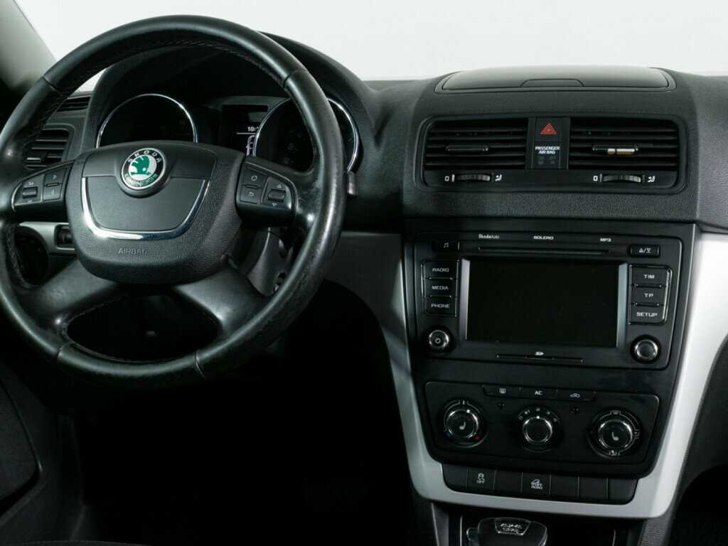 Купить Skoda Yeti с пробегом. Фото: #8