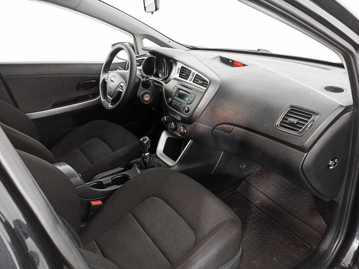 Купить Kia Ceed с пробегом. Фото: #10