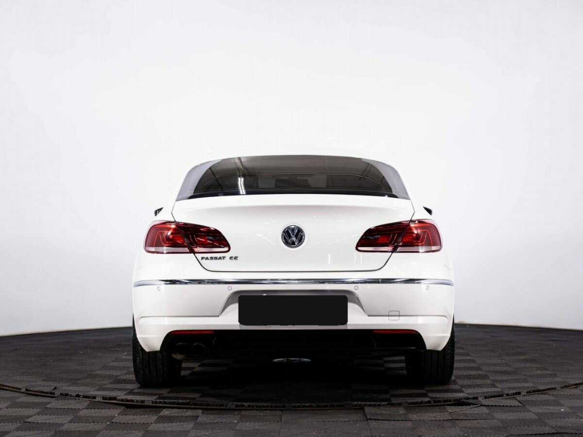 Купить Volkswagen Passat CC с пробегом. Фото: #4