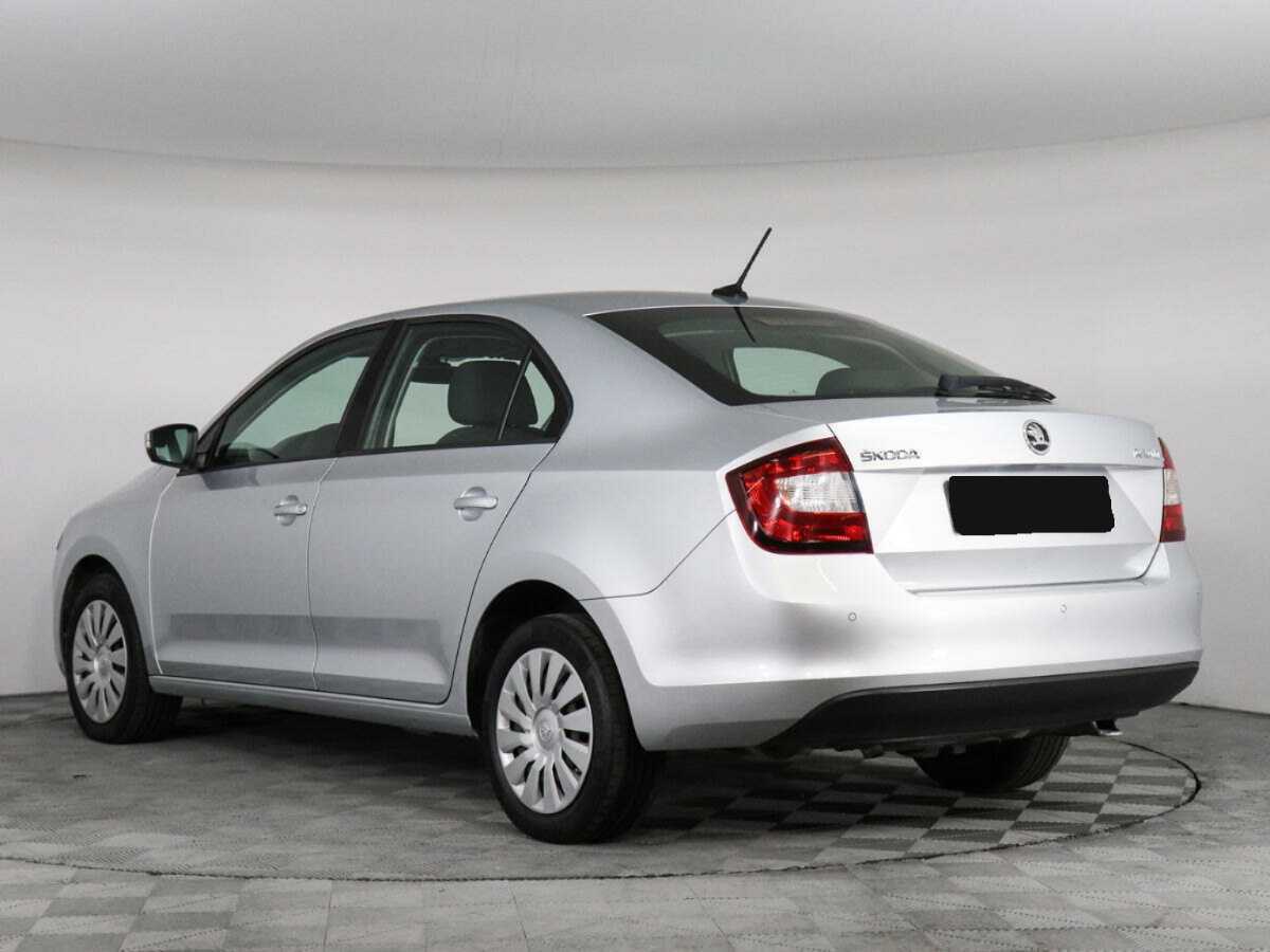 Купить Skoda Rapid с пробегом. Фото: #6