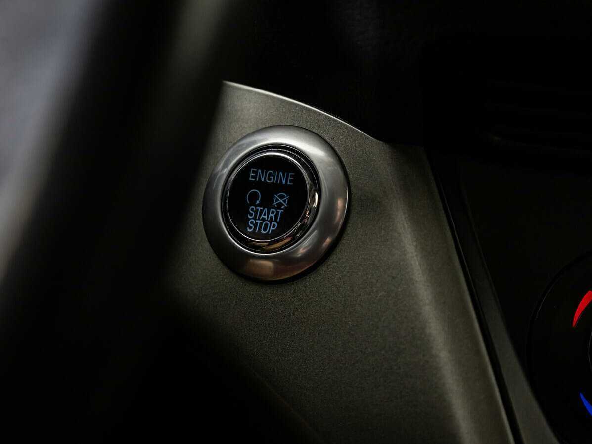 Купить Ford Kuga с пробегом. Фото: #17