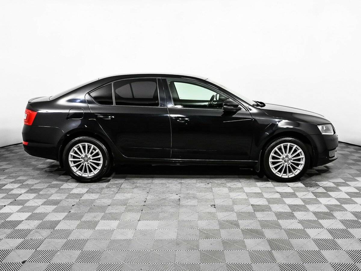 Купить Skoda Octavia с пробегом. Фото: #3